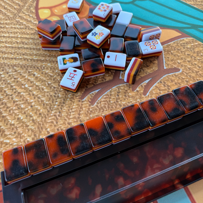 Tortoise Mahjong Rack Set