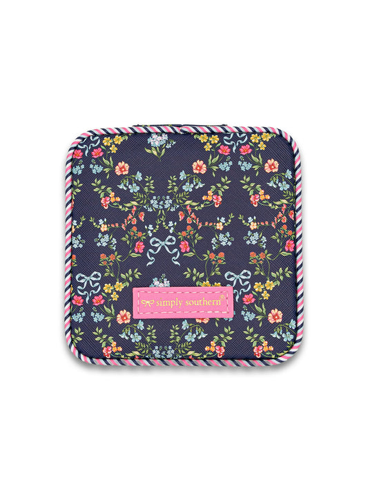 Quilted Jewelry Case in Floral