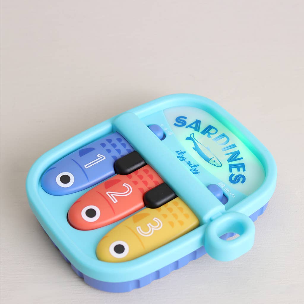 Bitzy Tunes™ Sardines Light-up  Toy