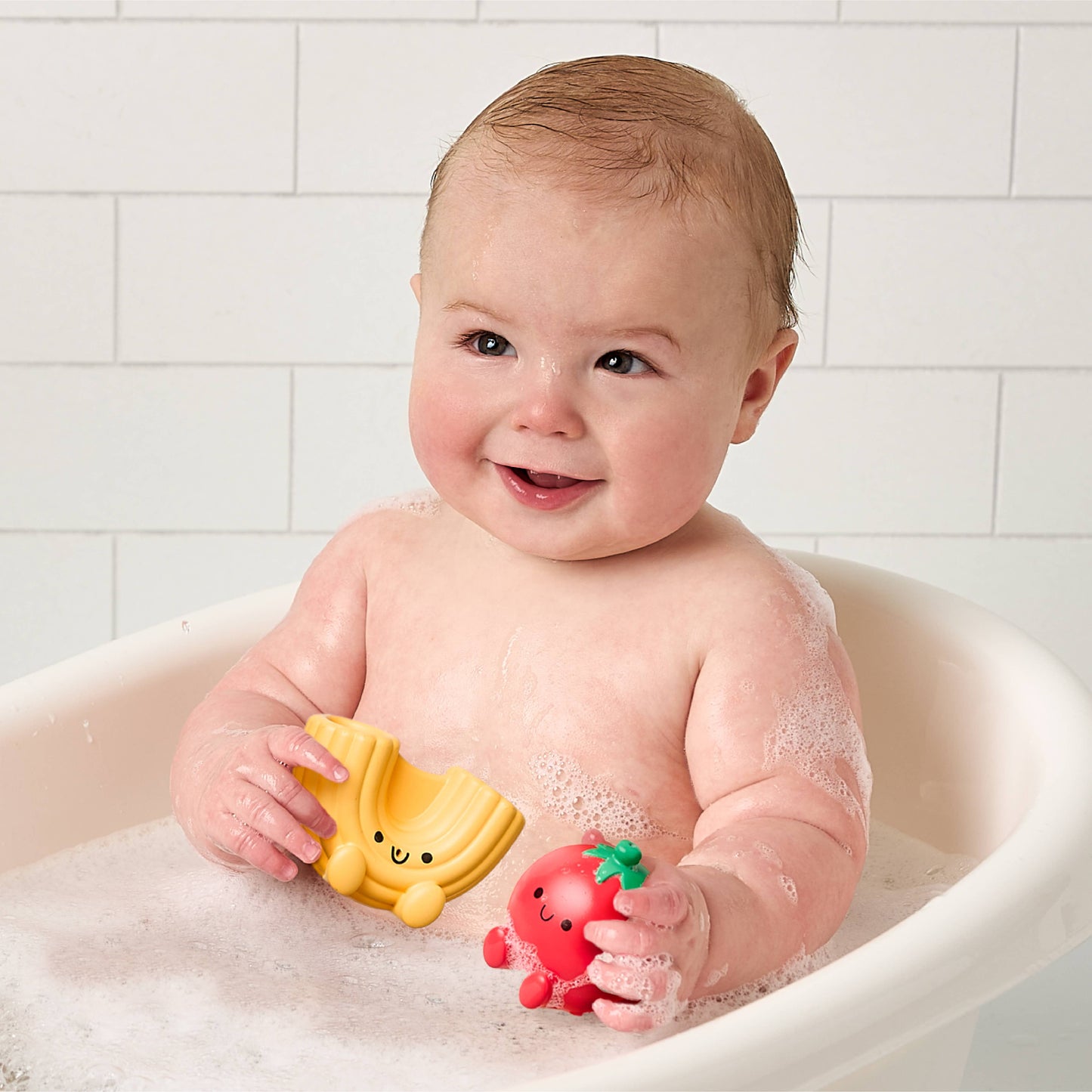 Pasta Itzy Splash Pals™ Bath Toys