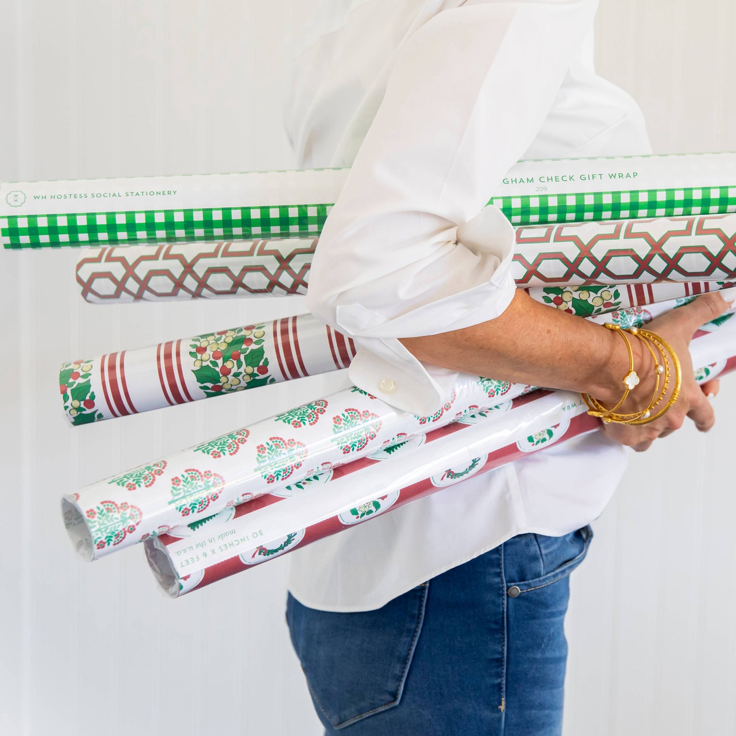 Continuous Roll Gift Wrap | Christmas Medallion