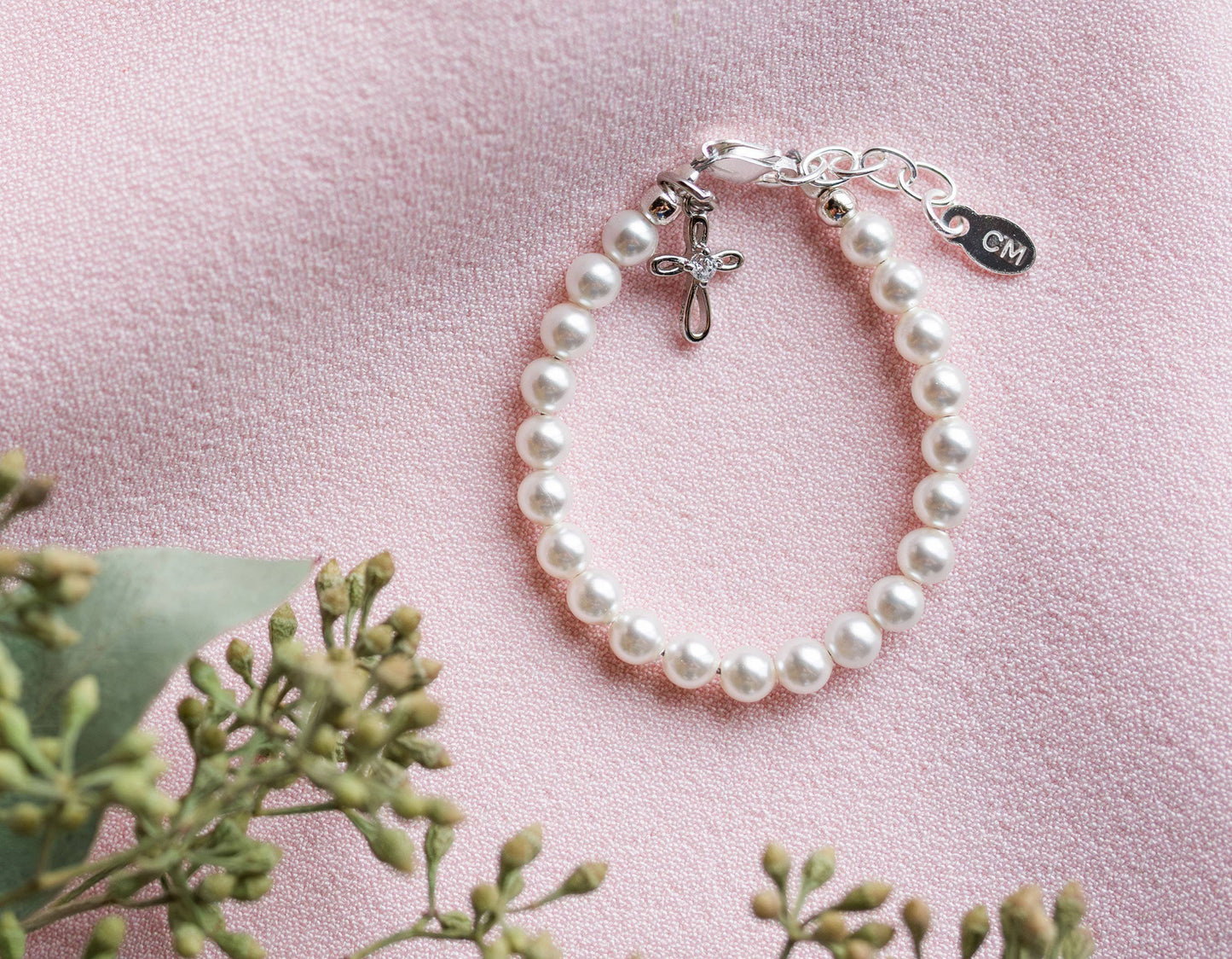 Cross Pearl Bracelet