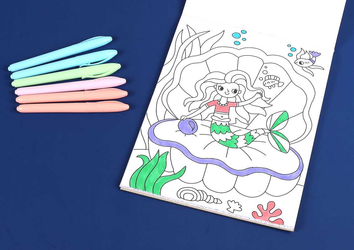 Kaleidoscope: Marker Coloring Set