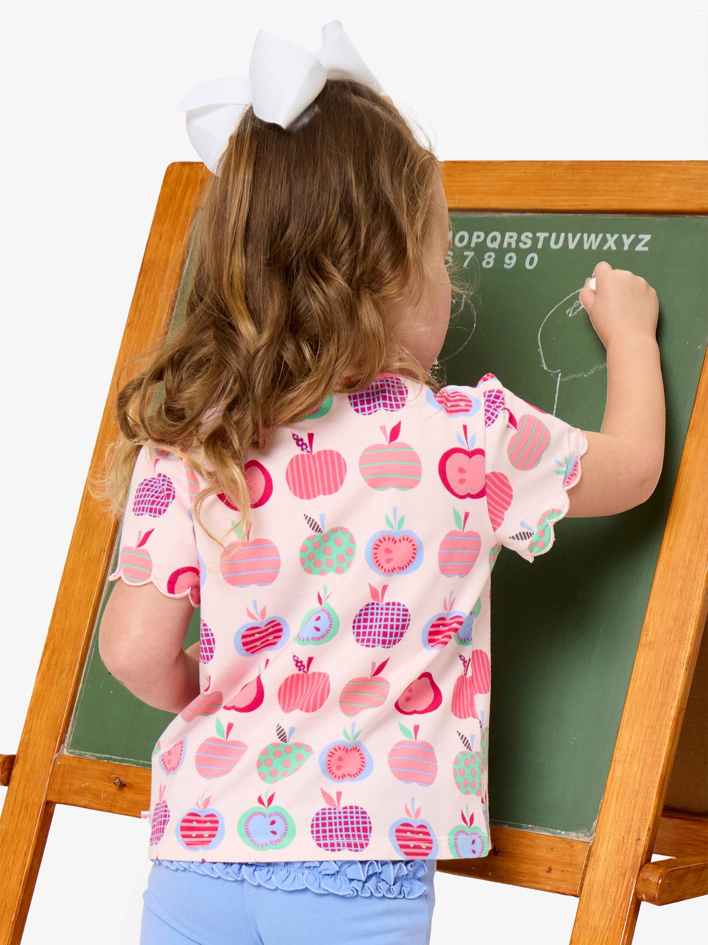 Apple Patch Knit Scallop Tee