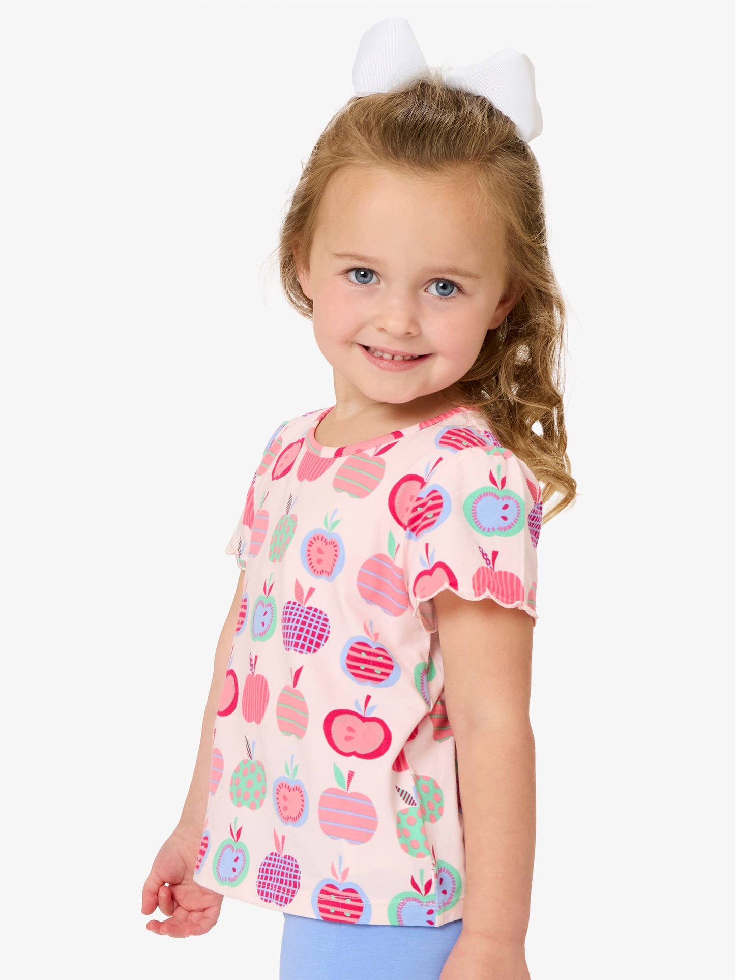 Apple Patch Knit Scallop Tee