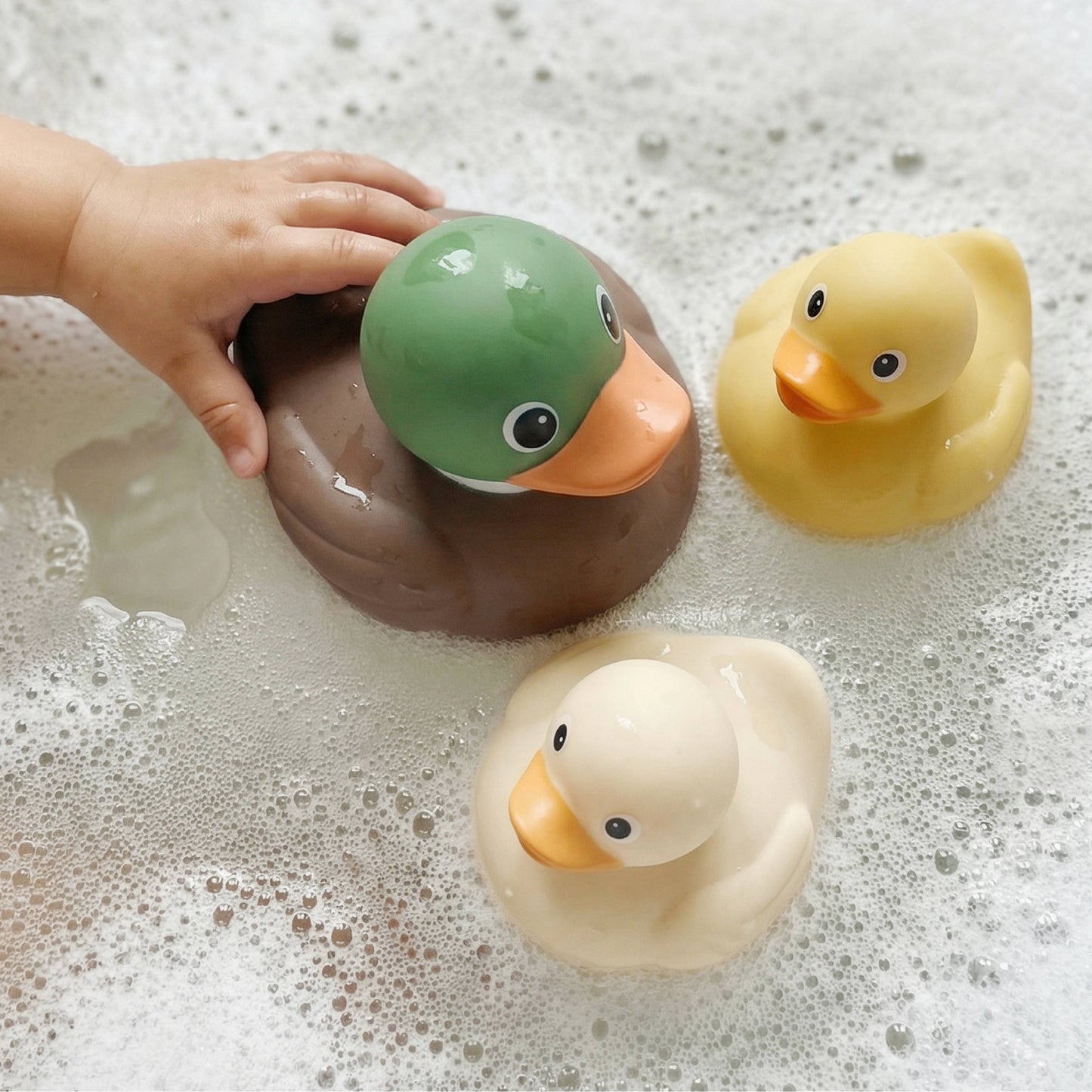 Itzy Ducky Family Water Toys