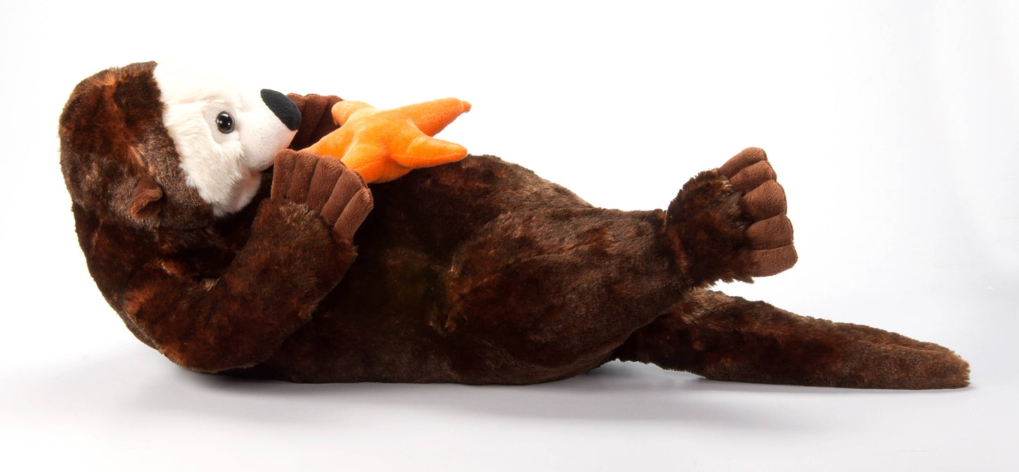 Jumbo Sea Otter with Starfish – 32"