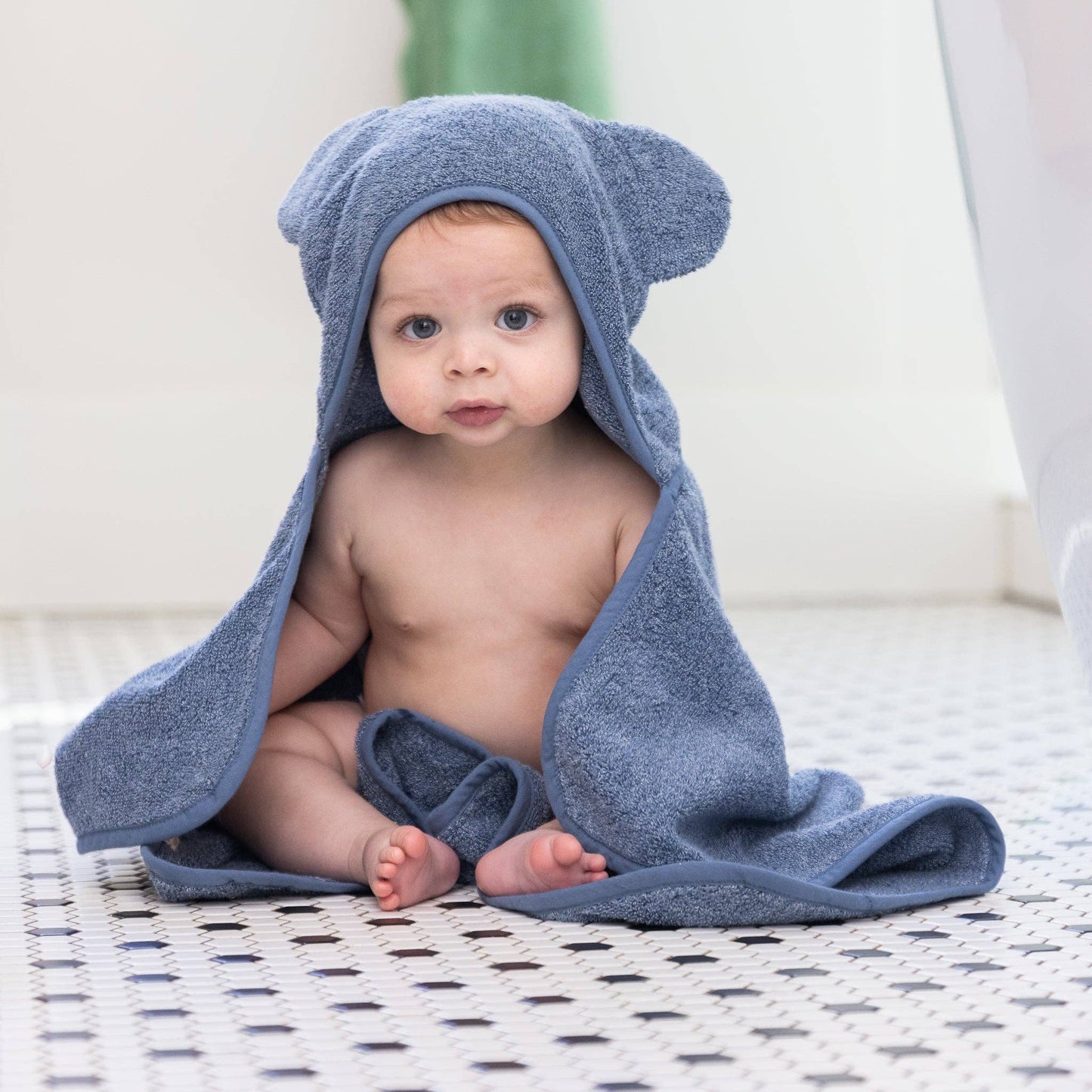 Hooded Towel/Wash Mitt Set Rain